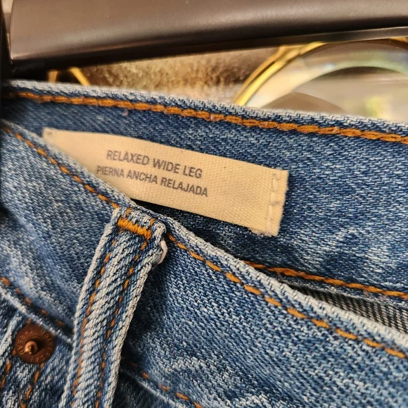 Universal Thread Jeans - Picture 5 of 6
